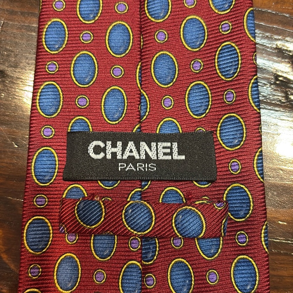 Chanel Neck‎ Tie - Picture 6 of 7
